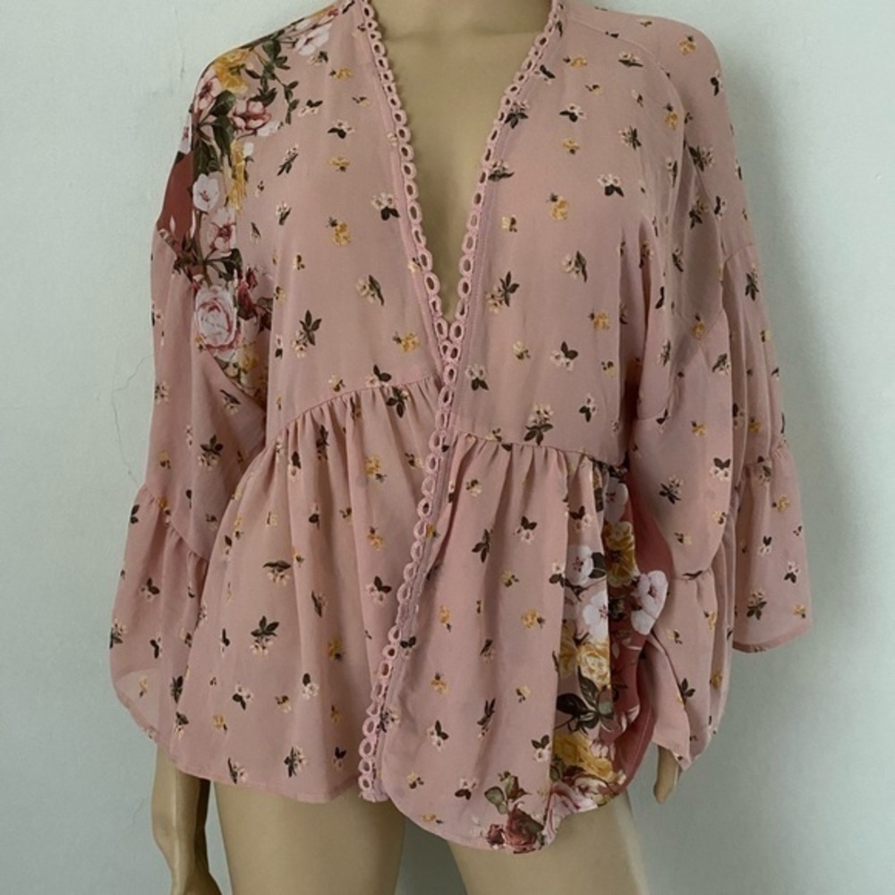 Xhilaration size S blouse cardigan